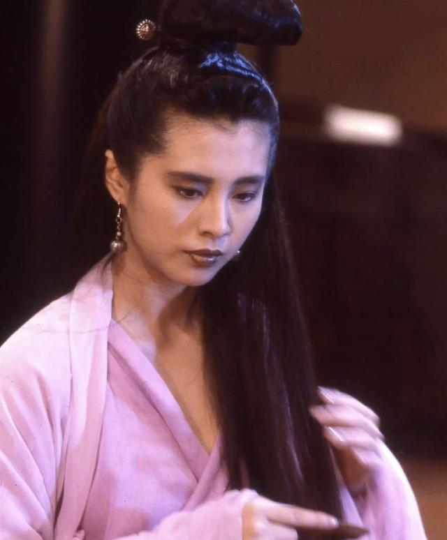 她是聂小倩原型,让张国荣动心,却爱上一个男人毁了一生