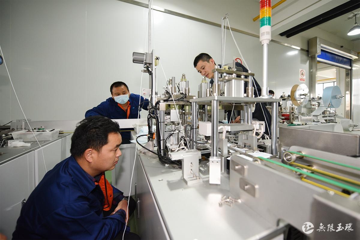 迈得医疗688310口罩机新贵