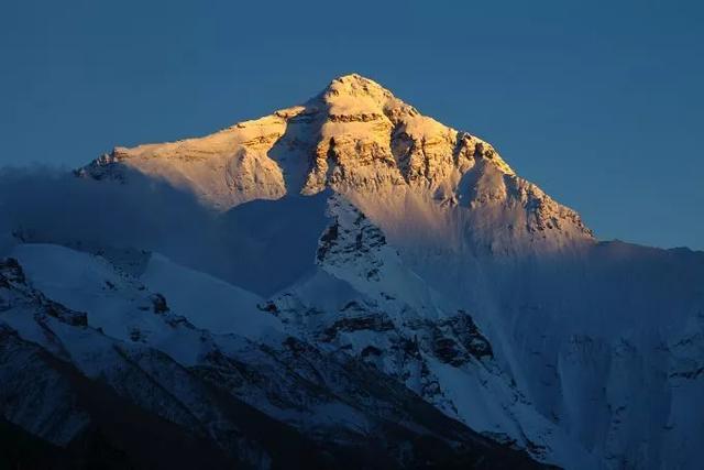 喜马拉雅山在西藏哪个市 3upb0v0s7jga.jpg_760w.png