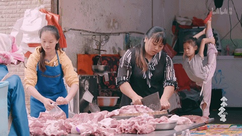 身上肉跳是什么情况 nqbx8u6x67iv.gif_760w.png