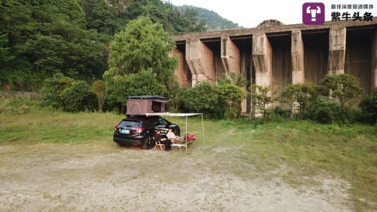 搭车旅行视频 j21pym9ro9bt.jpeg_760w.png